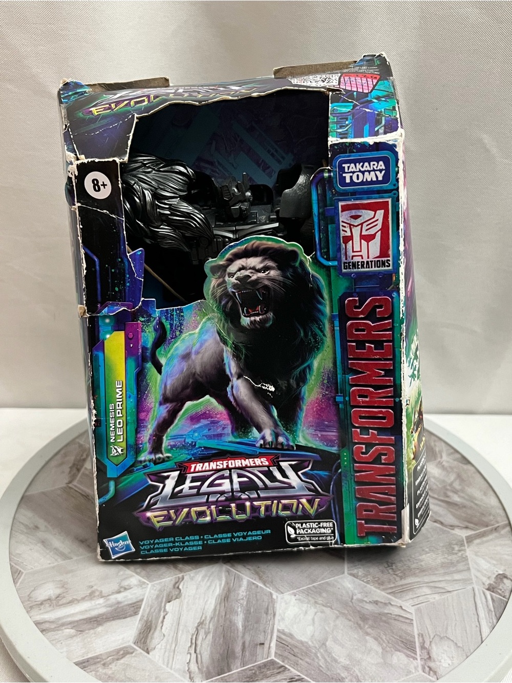 Transformers Legacy Evolution Nemesis Leo Prime Voyager Figure Damaged Box
